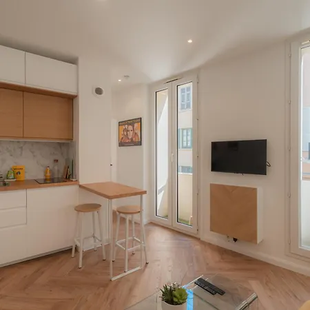 Superbe 2 Pieces Centre-ville Nice